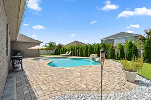 3552 Pelican Bay Cir, Gulf Breeze, FL 32563 - Photo 67