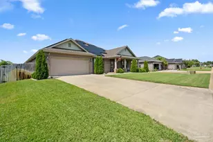 3552 Pelican Bay Cir, Gulf Breeze, FL 32563 - Photo 65