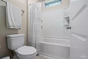 3552 Pelican Bay Cir, Gulf Breeze, FL 32563 - Photo 57