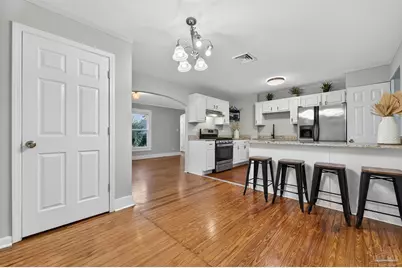 1410 W Gregory St, Pensacola, FL 32502 - Photo 3