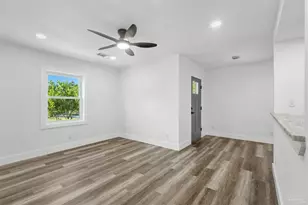 1101 W Lloyd St, Pensacola, FL 32501 - Photo 13