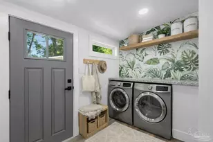 1101 W Lloyd St, Pensacola, FL 32501 - Photo 27