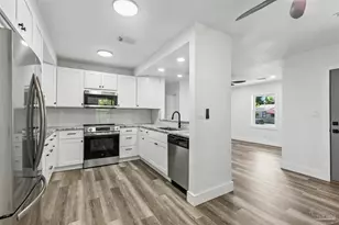 1101 W Lloyd St, Pensacola, FL 32501 - Photo 9