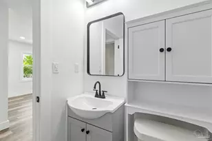 1101 W Lloyd St, Pensacola, FL 32501 - Photo 17