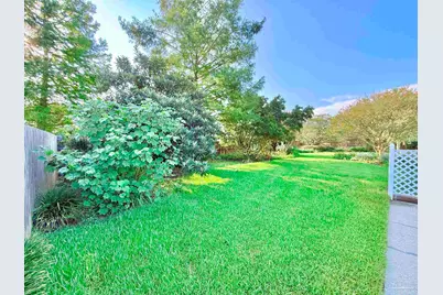 412 Mayberry St, Cantonment, FL 32533 - Photo 39