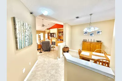 412 Mayberry St, Cantonment, FL 32533 - Photo 11