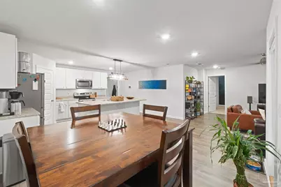 5233 Peach Dr, Pace, FL 32571 - Photo 7