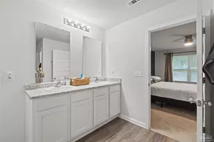 5233 Peach Dr, Pace, FL 32571 - Photo 15