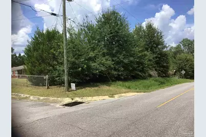 410 Hariston Rd, Molino, FL 32577 - Photo 11