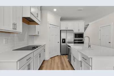 341 S F St, Pensacola, FL 32502 - Photo 9