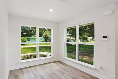 8422 Cherry Ave, Pensacola, FL 32534 - Photo 13