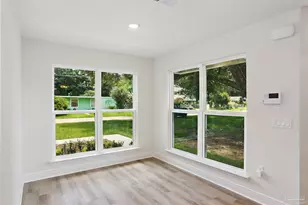 8422 Cherry Ave, Pensacola, FL 32534 - Photo 13