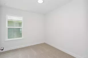 8422 Cherry Ave, Pensacola, FL 32534 - Photo 21