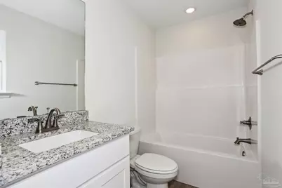 8422 Cherry Ave, Pensacola, FL 32534 - Photo 17