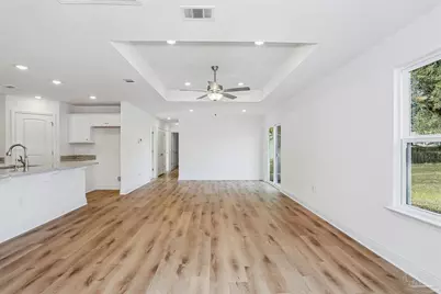 8515 Rose Ave, Pensacola, FL 32534 - Photo 5