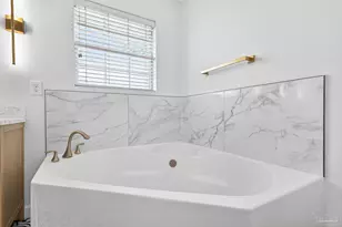 1590 Twin Pines Cir, Cantonment, FL 32533 - Photo 39