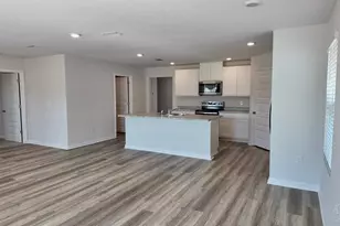 6400 Firefly Dr, Milton, FL 32583 - Photo 13