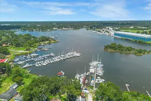 427 Seamarge Ln, Pensacola, FL 32507 - Photo 15