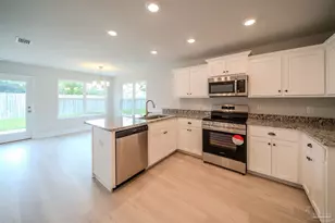 3326 Bliss Ln, Cantonment, FL 32533 - Photo 5