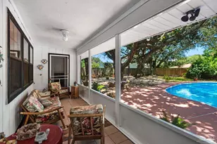 3924 Paradise Bay Dr, Gulf Breeze, FL 32563 - Photo 27