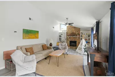 2745 Terry Cove Dr, Milton, FL 32583 - Photo 11