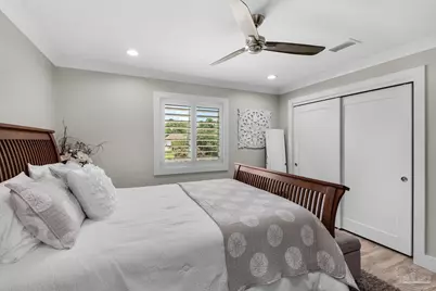 2829 Bay St, Gulf Breeze, FL 32563 - Photo 27