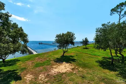 2829 Bay St, Gulf Breeze, FL 32563 - Photo 47
