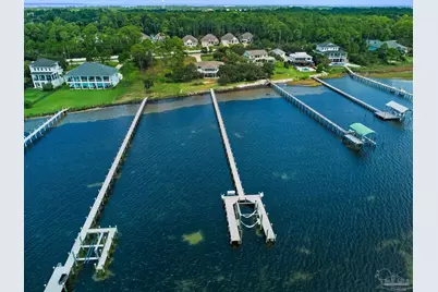 2829 Bay St, Gulf Breeze, FL 32563 - Photo 67