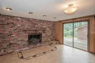 2201 Dupont Dr, Pensacola, FL 32503 - Photo 3