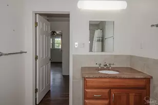 2201 Dupont Dr, Pensacola, FL 32503 - Photo 37