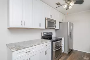 118 Czar Ln, Pensacola, FL 32503 - Photo 11