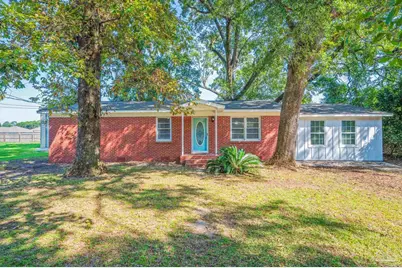 118 Czar Ln, Pensacola, FL 32503 - Photo 1