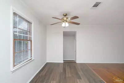 118 Czar Ln, Pensacola, FL 32503 - Photo 15