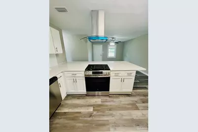 3090 N 15th Ave, Pensacola, FL 32503 - Photo 9