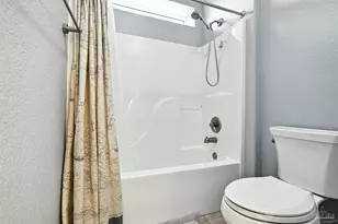 4321 Jelinek Dr, Milton, FL 32583 - Photo 31