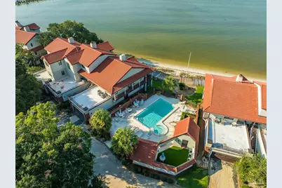 70 Baybridge Dr, Gulf Breeze, FL 32561 - Photo 5