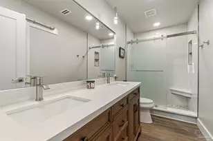 70 Baybridge Dr, Gulf Breeze, FL 32561 - Photo 43