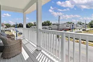 1360 W Zarragossa St, Pensacola, FL 32502 - Photo 3