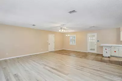 5896 Moss Ln, Pensacola, FL 32505 - Photo 3