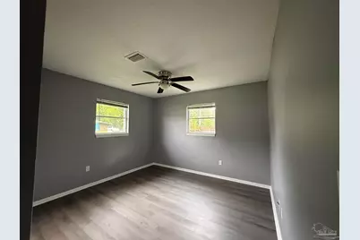 6441 Julia Dr, Milton, FL 32570 - Photo 11