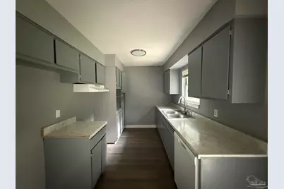 6441 Julia Dr, Milton, FL 32570 - Photo 7