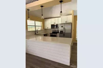 2033 Shadow Lake Dr, Gulf Breeze, FL 32563 - Photo 3