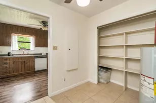 7489 Sandstone St, Navarre, FL 32566 - Photo 15