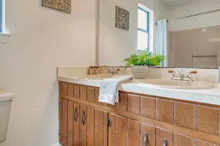 7489 Sandstone St, Navarre, FL 32566 - Photo 23