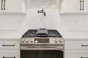 5610 Trout Ln, Pensacola, FL 32507 - Photo 15