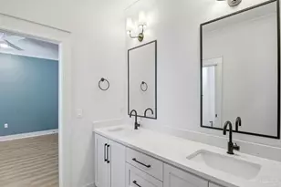 5610 Trout Ln, Pensacola, FL 32507 - Photo 45