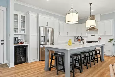 5610 Trout Ln, Pensacola, FL 32507 - Photo 9