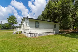 6946 Cornelius Ln, Pensacola, FL 32505 - Photo 17