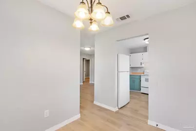 6946 Cornelius Ln, Pensacola, FL 32505 - Photo 7