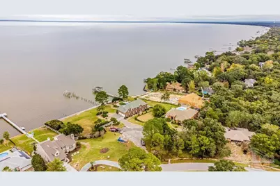 1671 Paradise Cove Ct, Gulf Breeze, FL 32563 - Photo 11